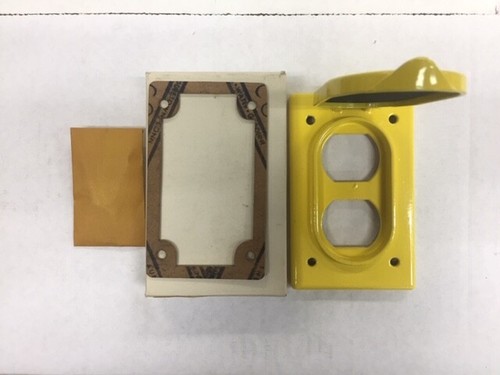 Arrow Hart Corrosion Resistant Receptacle Cover 7879FSCR - Picture 2 of 4
