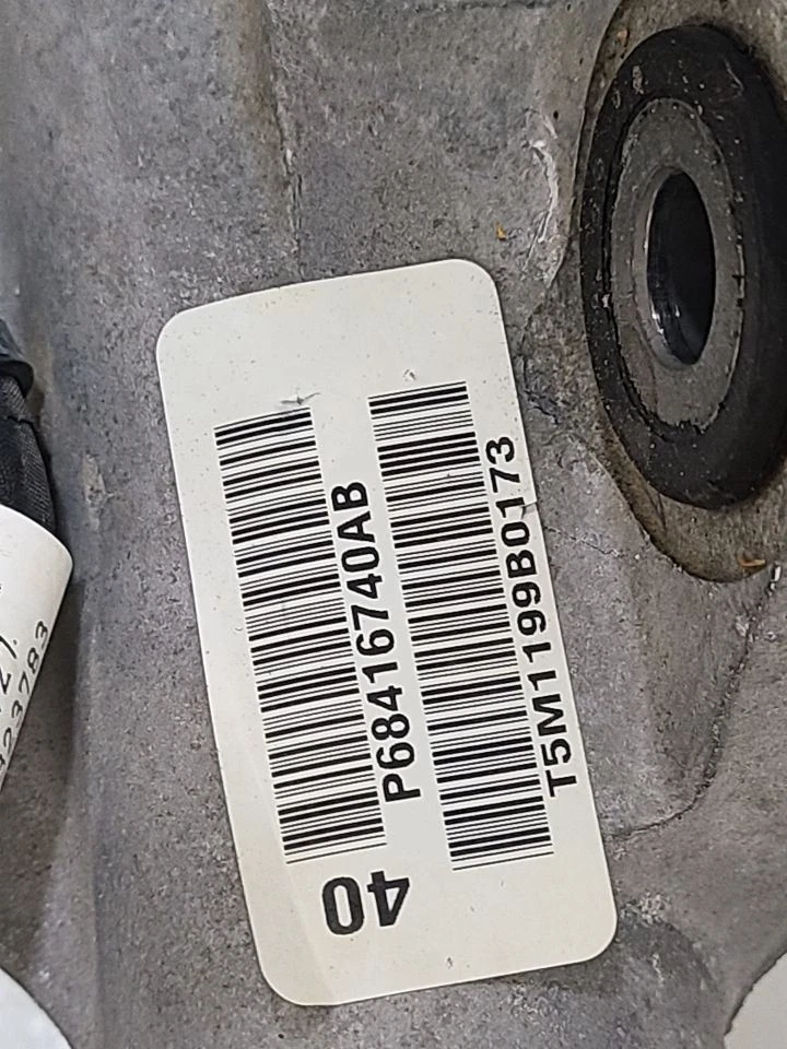 2017 - 2022 CHRYSLER PACIFICA Steering Gear/Rack FWD Touring Suspension  - Image 4 of 4