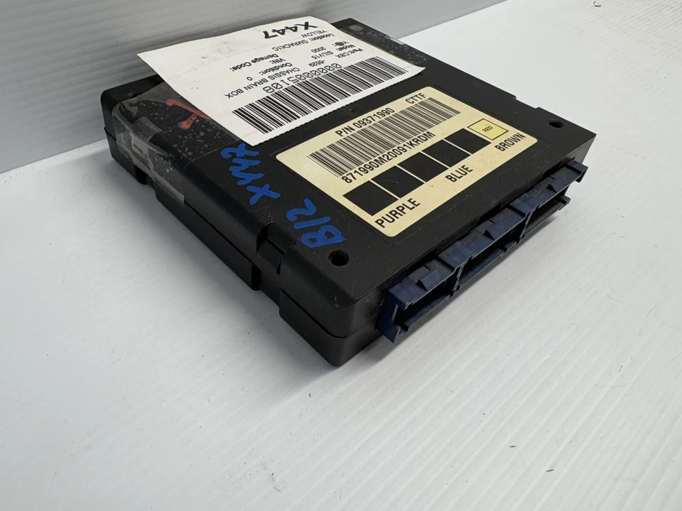 Chevy Silverado 1500 2000 módulo de control de carrocería BCM BCU 09371990 CTTF OEM Foto 3 de 4