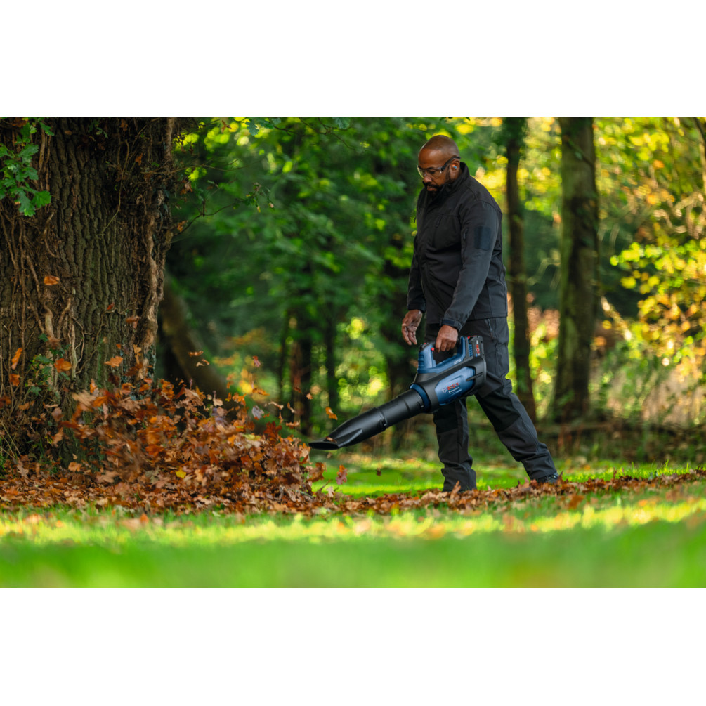 Bosch GBL18V-800 Professional Akku Laubbläser 18 Volt 06008D2200 Gartenreinigung 5