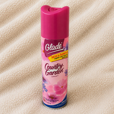 Glade Country Garden Air Freshener Spray Vintage Floral Room Deodorizer 5.5 oz