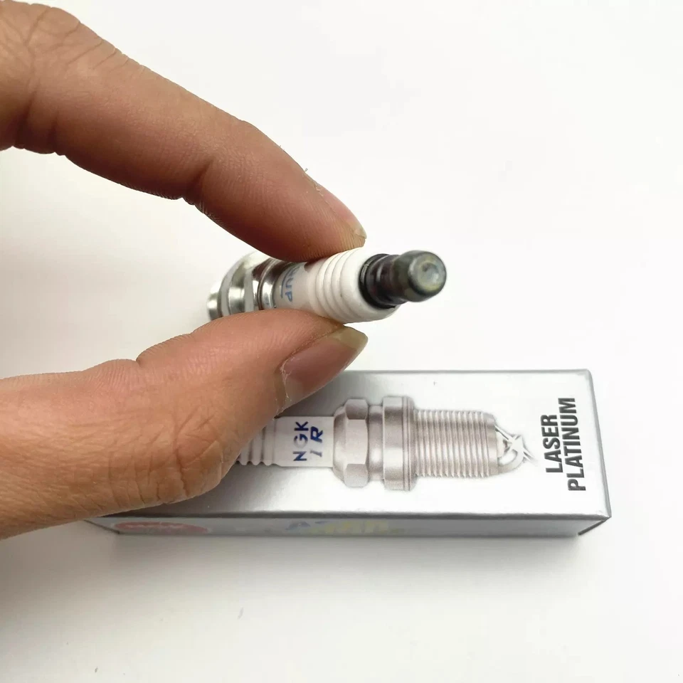 4x Bujías NGK BKR6EQUP 3199 para BMW Serie 3 E46 Serie 5 E39 E60 X3 X5 - Imagen 4 de 4