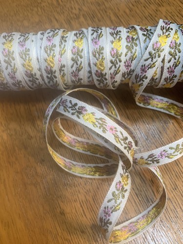 3 Yd x 3/8” Vintage pink yellow flower Jacquard Ribbon~ new/old stock - Picture 2 of 2