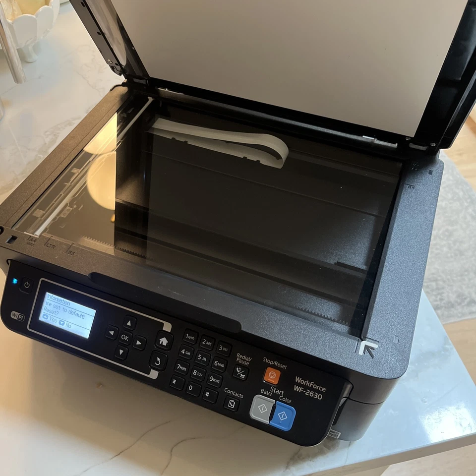 Epson WorkForce WF-2630 Wireless Color Inkjet Printer With Expired Ink Tested - Image 3 of 4