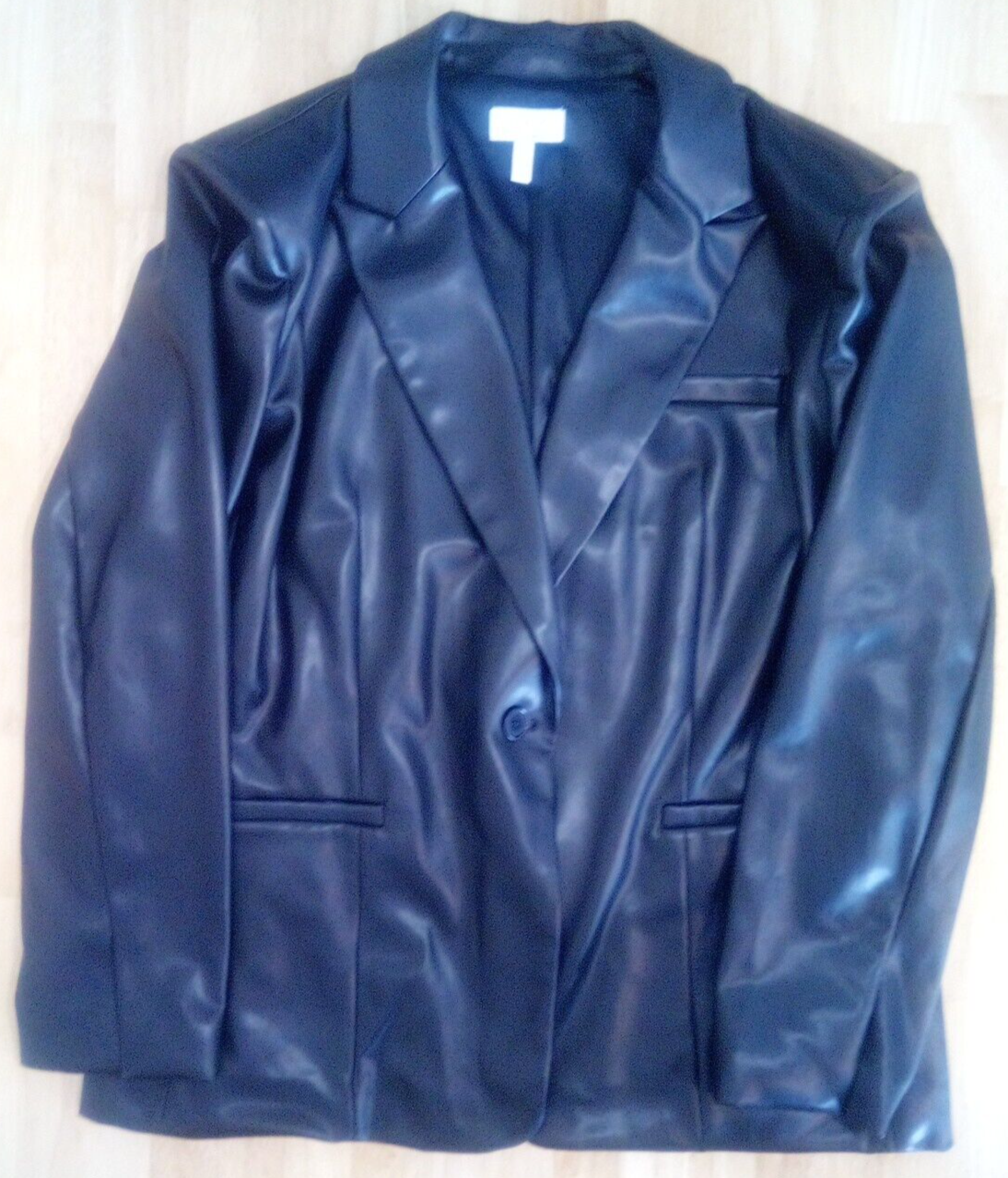 Sofia Jeans Faux Leather Single Breasted Blazer . Black. Notch Collar. XXL  20