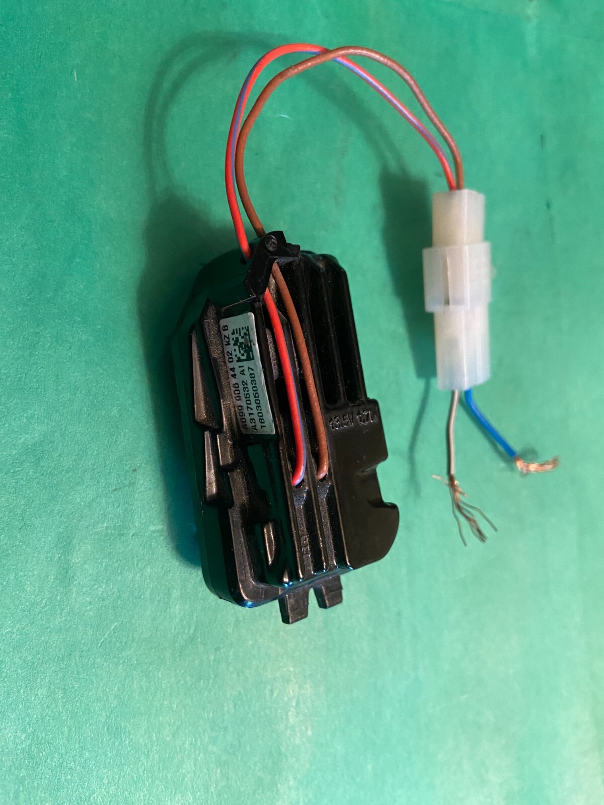 2015-23 MERCEDES Front Door Outside Mirrors Lamp Right 0999064402 