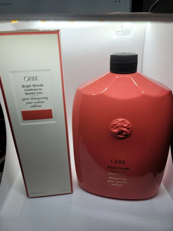ORIBE BRIGHT BLONDE SHAMPOO & CONDITIONER FOR BEAUTIFUL COLOR  SET  FRESH - Image 3 of 3