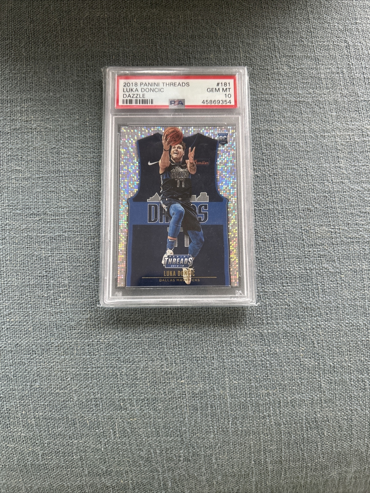 Luca Doncic 2018-19 Panini Threads Dazzle Rookie Card #181 PSA 10 Gem Mt