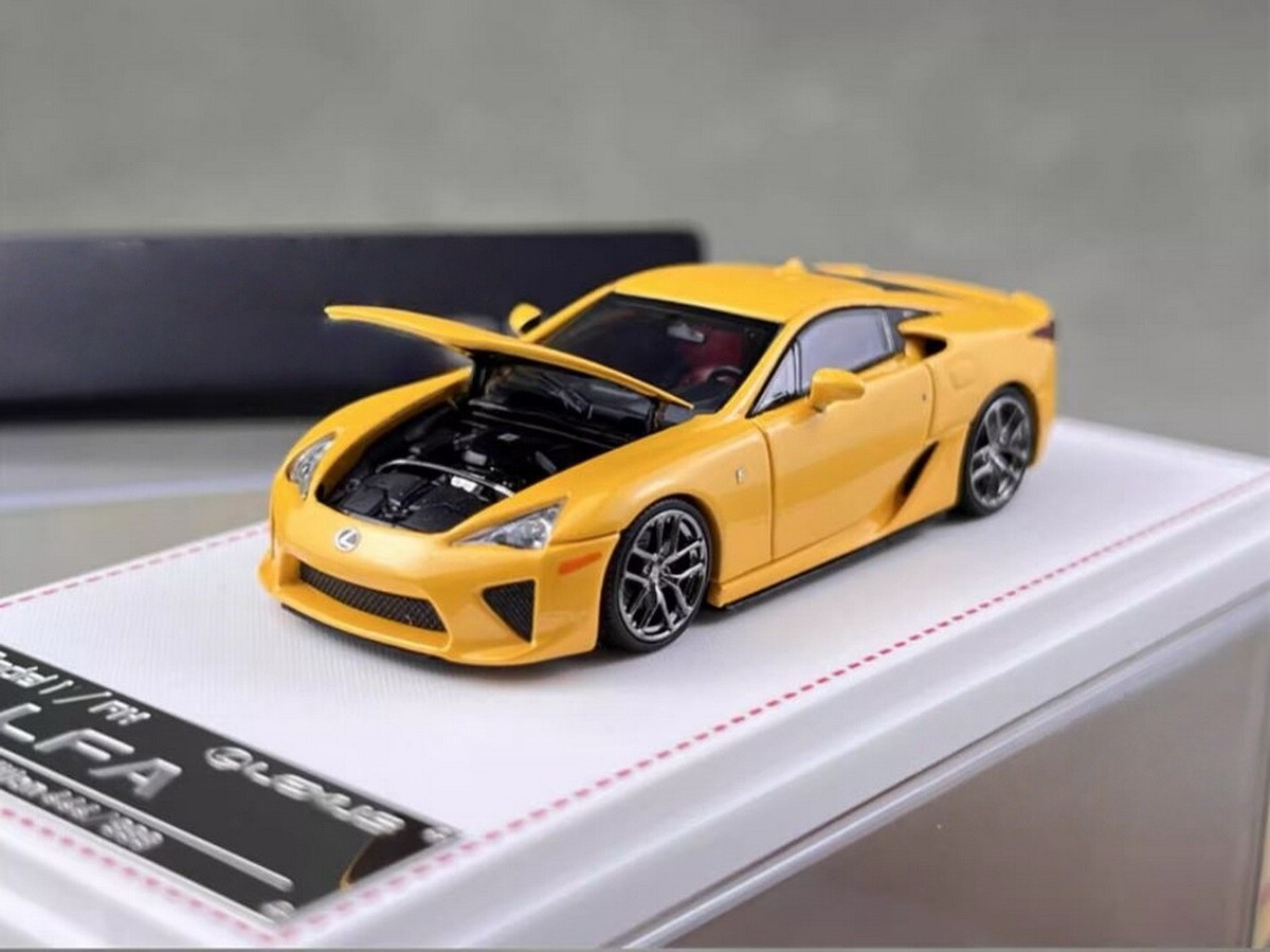 1/43 エブロ　レジンモデル　レクサス　LFA　ミニカー　イエロー 1/43 エブロ レジンモデル レクサス LFA ミニカー イエロー