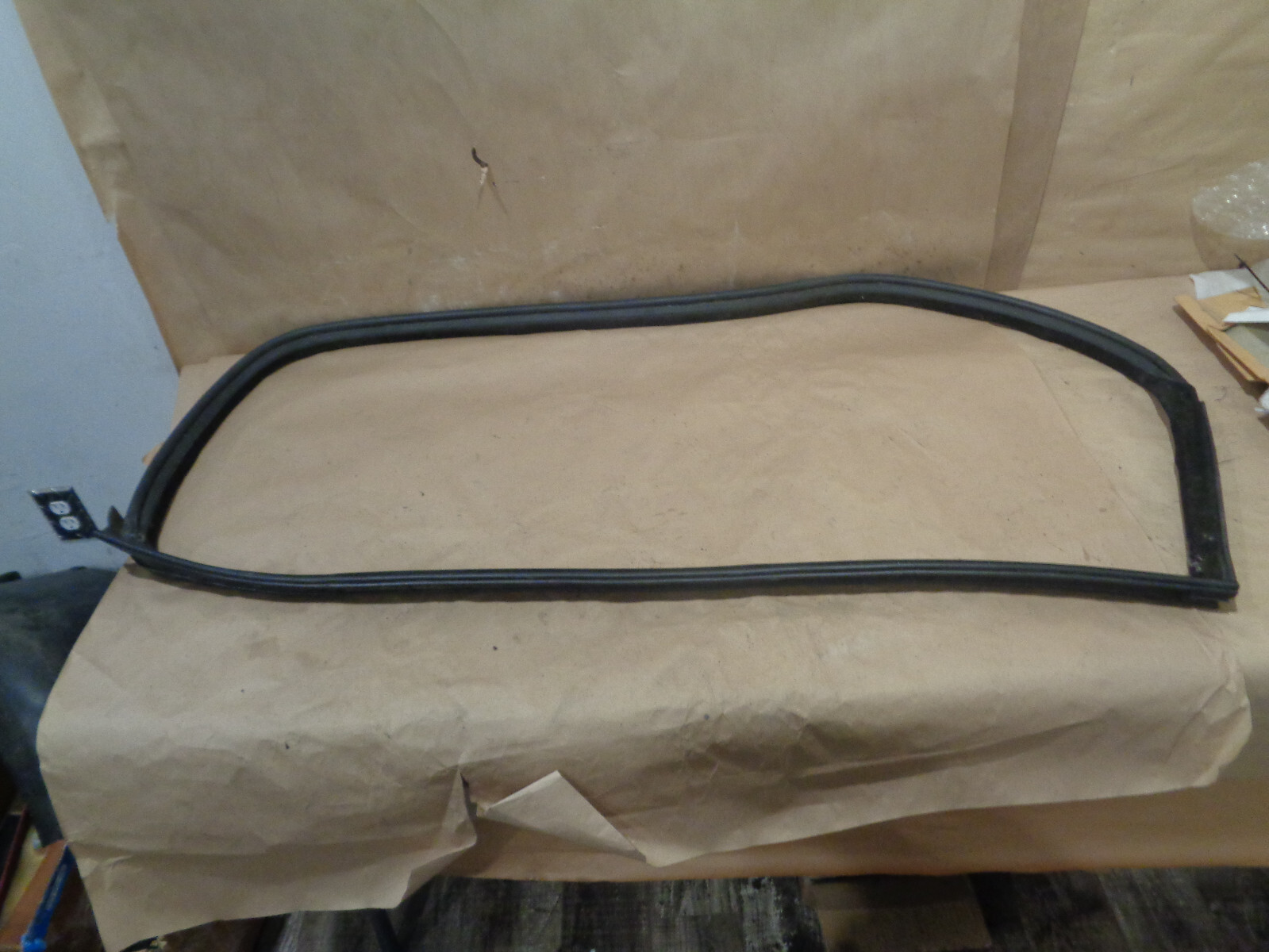 Ferrari 360,430 - RH Door Gasket - P/N 66396300