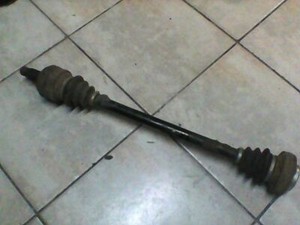 Antriebswelle Hinten Rechts BMW 1ER E87   187 7523960