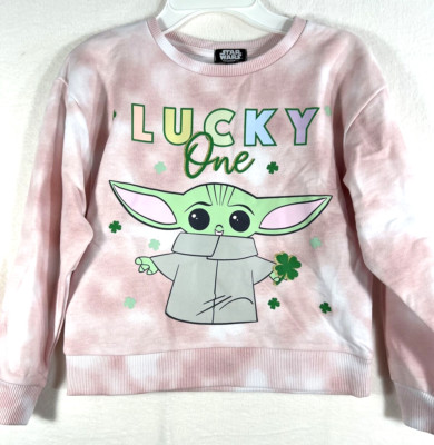 St. Patrick's Day Star Wars The Mandalorian LUCKIEST ONE Pink Sweatshirt 7/8 Med