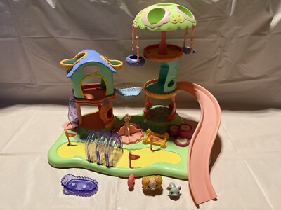 2005 LPS Littlest Pet Shop Whirl Around Playground Playset Near Complete 