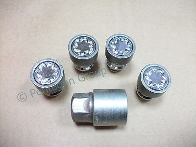 Wheel Locks Chrome Compatible With 2005-2021 Nissan Frontier