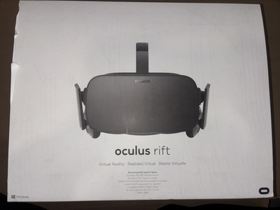 Oculus Rift VR Headset w/ Accessories & Xbox Controller  Untested