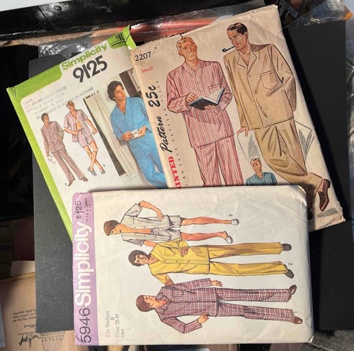Vintage lot 3 Simplicity Men's Pajamas Sewing Pattern # 2207 , 9125 , 5946