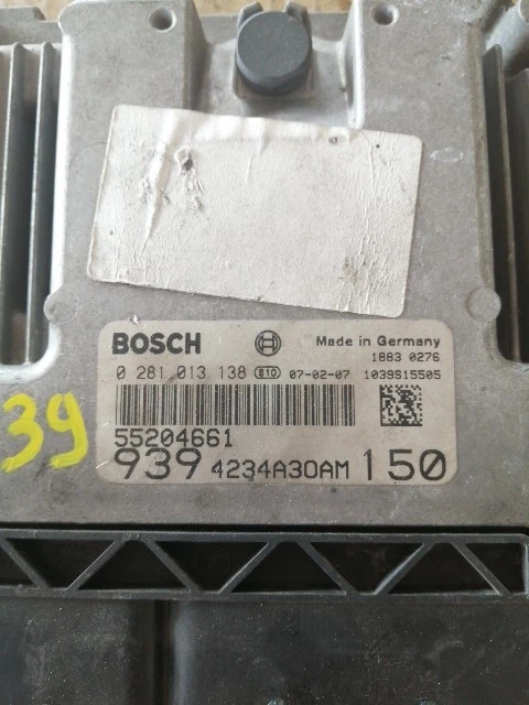 CENTRALINA MOTORE ALFA ROMEO 159 939 1.9 JTDM 110KW BOSCH 0281013138 - Immagine 2 di 4