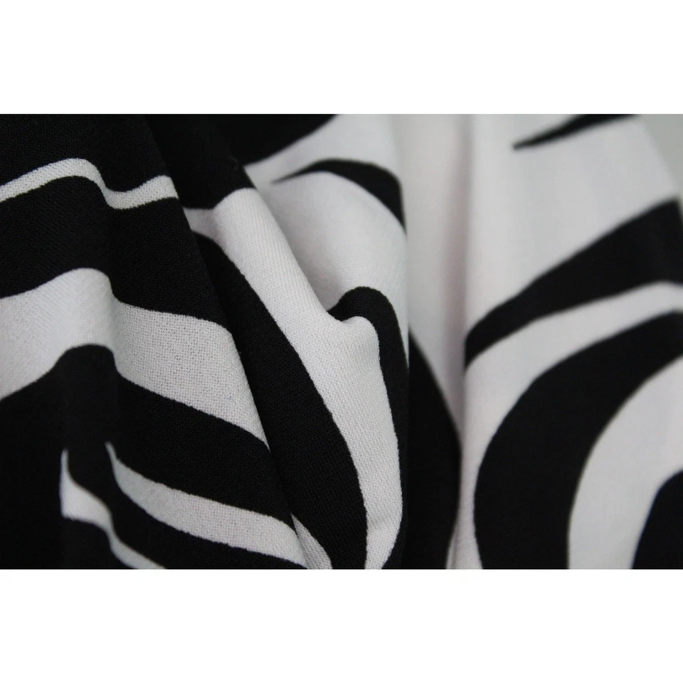 Платье-футляр женское Wet Seal черно-белое закрученное без выравнивания с блестками - Изображение 4 из 4