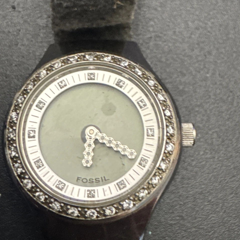 Fossil Quartz Watch Big Tic JR-7926 ladies Silver Steel For Parts Repair - Image 4 of 4