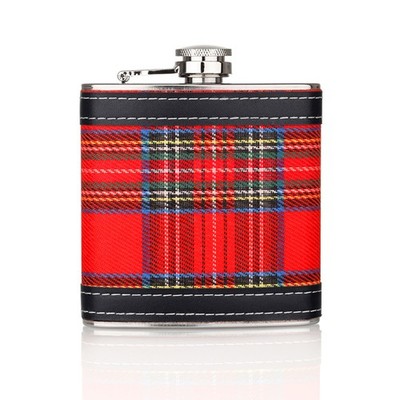 Schottischer Royal Stuart Tartan Flachmann aus Edelstahl mit schwarzen Applikati