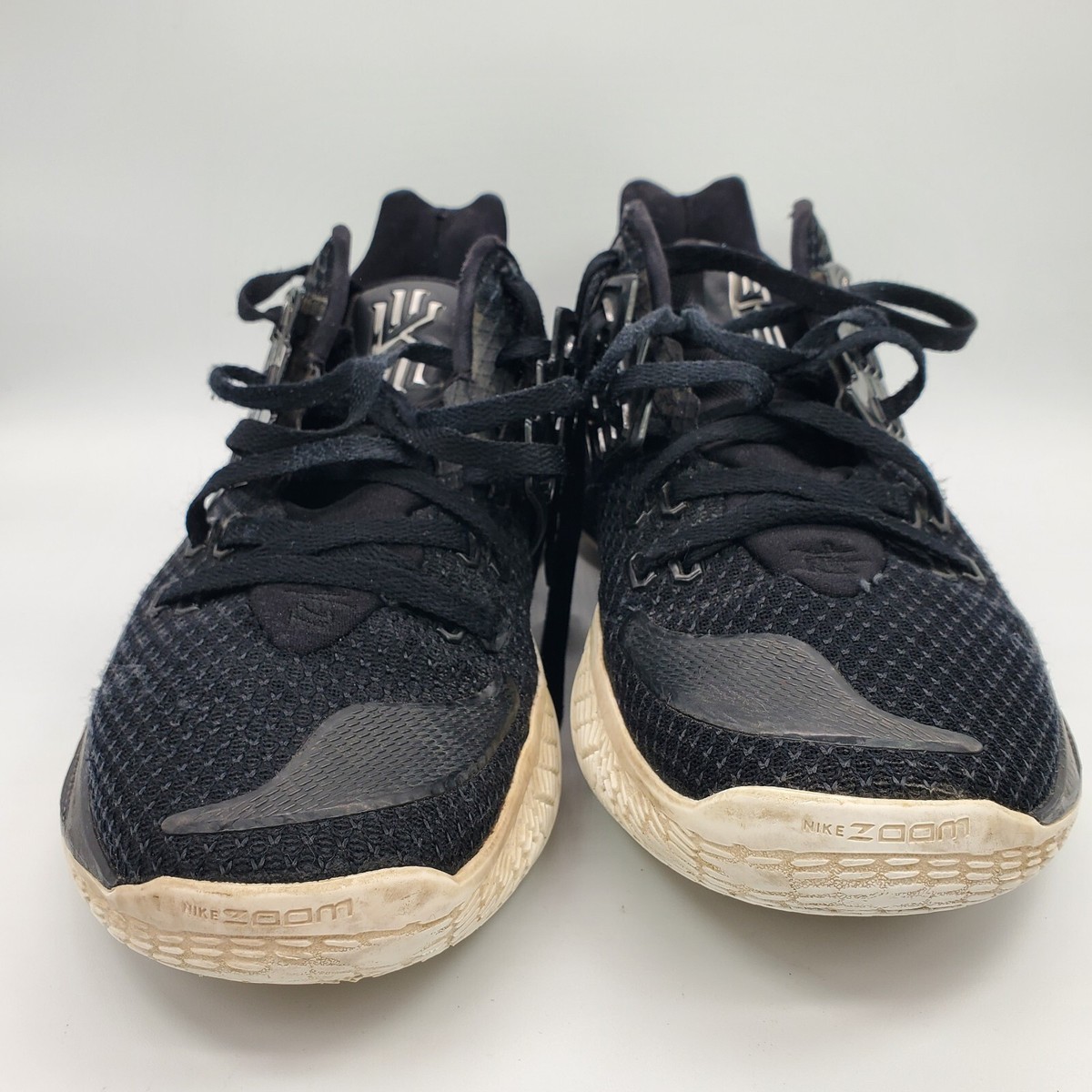 Nike Kyrie Low 2 Black Metallic Silver Basketball Shoes AV6337-003 Mens 10.5 Nike Kyrie Low 2 Black Metallic Silver Sneakers Gym Shoes  main image 2