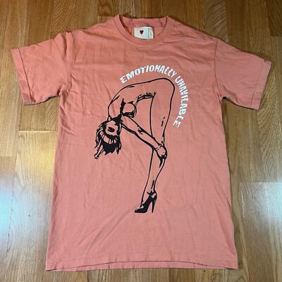 Emotionally Unavailable T Shirt Sz S peach New