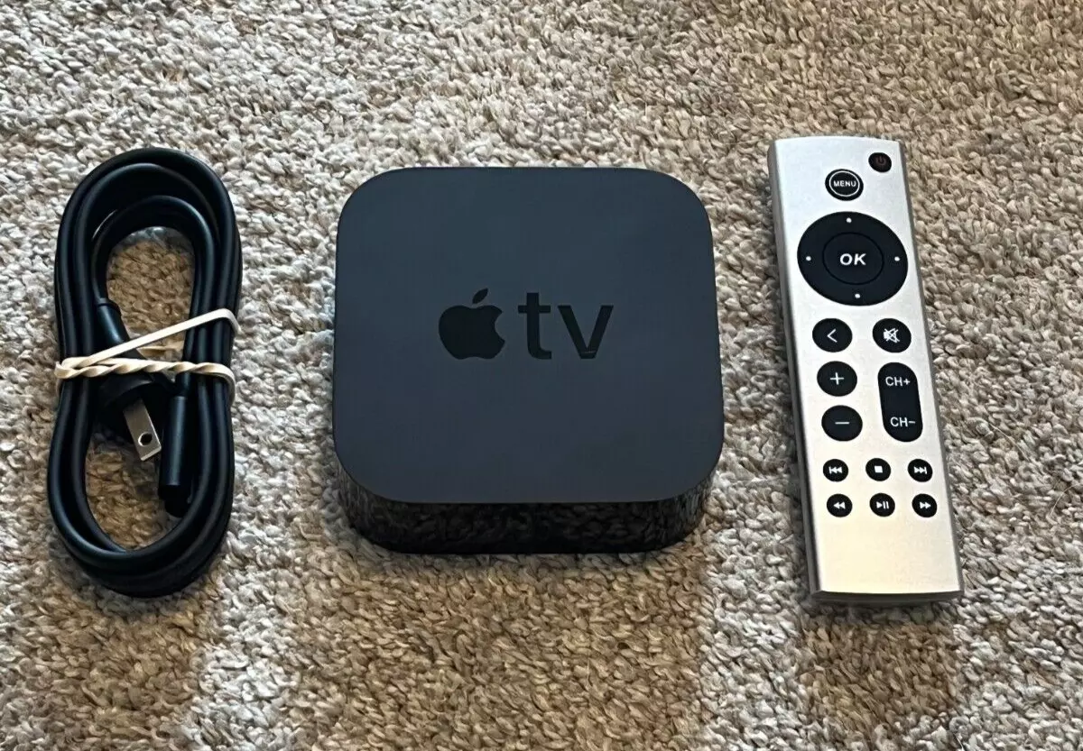 Apple TV 4K A1842 32GB (5th Gen.) Media Streamer - Fully Functional -