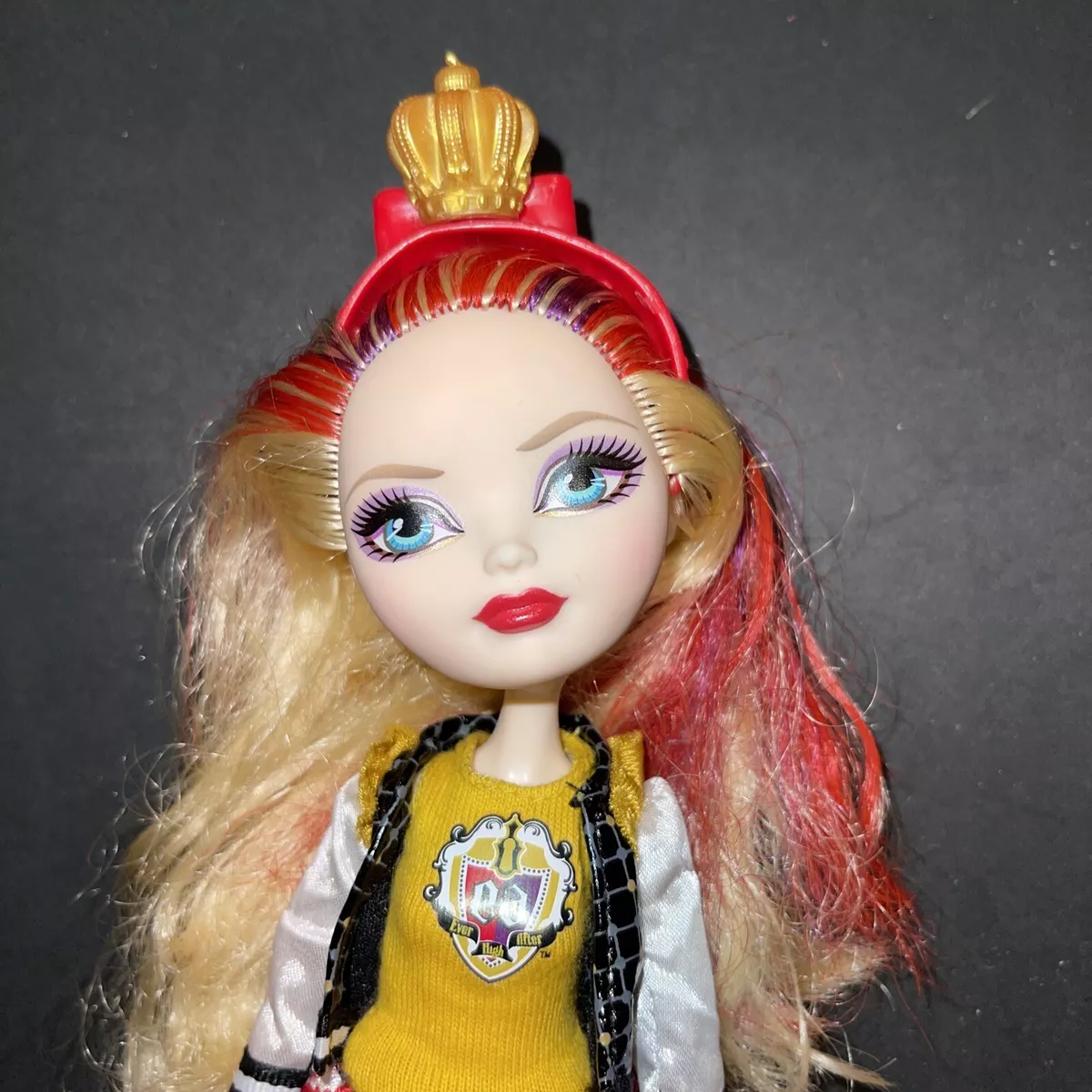 Ever After High School Spirit Apple White Doll Mattel