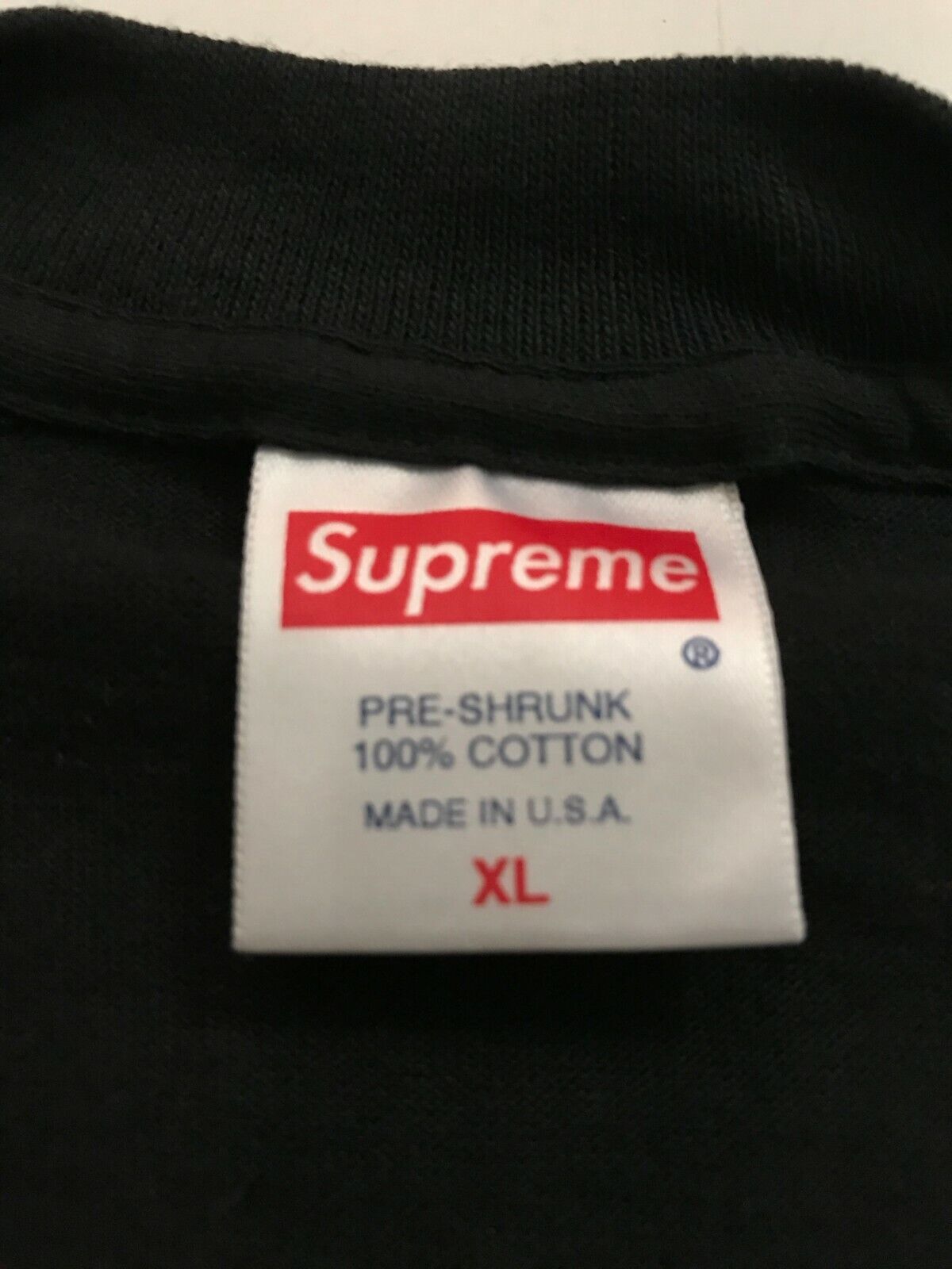 supreme black on black friends & family box logo tee shirt size xl