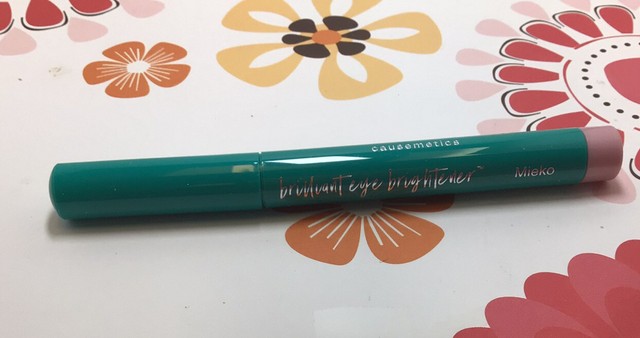 thrive causemetics highlighting stick eye brightener