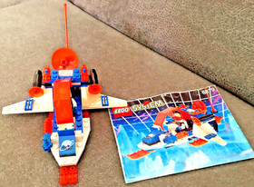 LEGO &reg; SYSTEM 6879 SPACE ICE PLANET BLIZZARD BARON * WITH FIGURE AND INSTRUCTIONS *