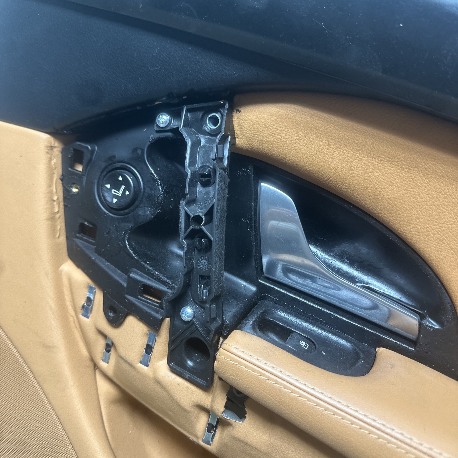 03-13 Maserati Quattroporte M139 Rear Right Side Interior Door Panel OEM 61k