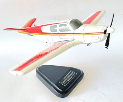Beechcraft Bonanza 35 Mahagoni Sammler Flugzeug Modell Maßstab 1:33 N3794N