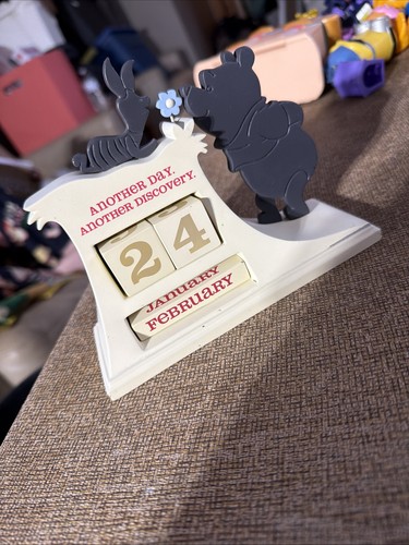 Winnie the Pooh Piglet Perpetual Calendar Another Day Another Discovery Hallmark