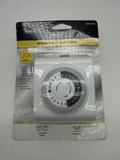 Defiant Indoor Heavy Duty Timer 24-Hour Programmable 458 431 Dual Outlet 15A...