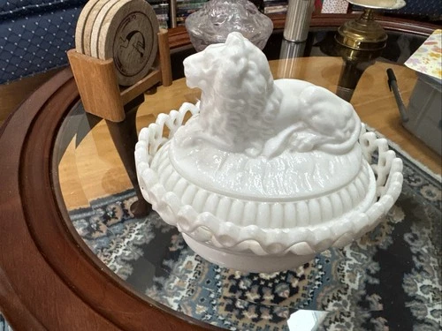 Large Westmoreland Milk Glass Lion on Nest Dish Lacy Base Farmhouse Vintage USA