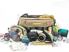 HUGE QUANTITY OF FISHING TACKLE IN SNOWBEE BAG (LINES/ LEADERS/PRIEST/REELS ETC)