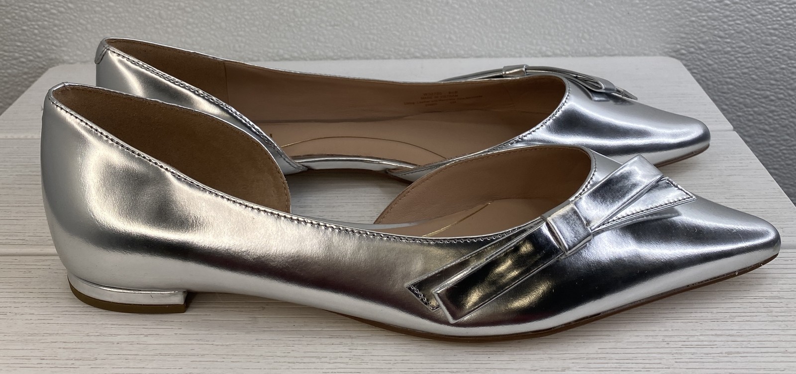 Cole Haan Noella Bow Skimmer Womens Size 8.5 Silver Metallic Leather Ballet Flat