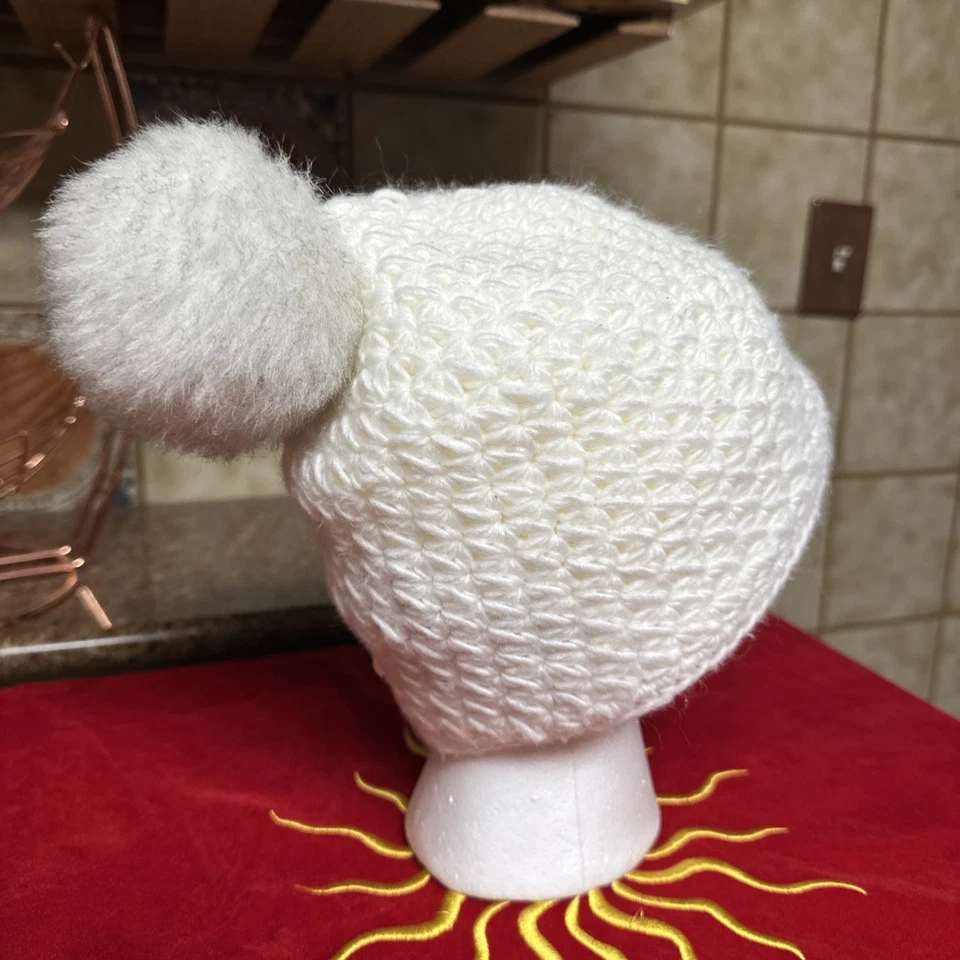 Surell Womens Handmade Pom Knit Hat Cream Gift, Grayish Pom Sz Fits 21+ Inch - Image 2 of 4
