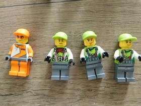 LEGO World Racers Set 8864 Desert of Destruction - 99% Complete - No Box