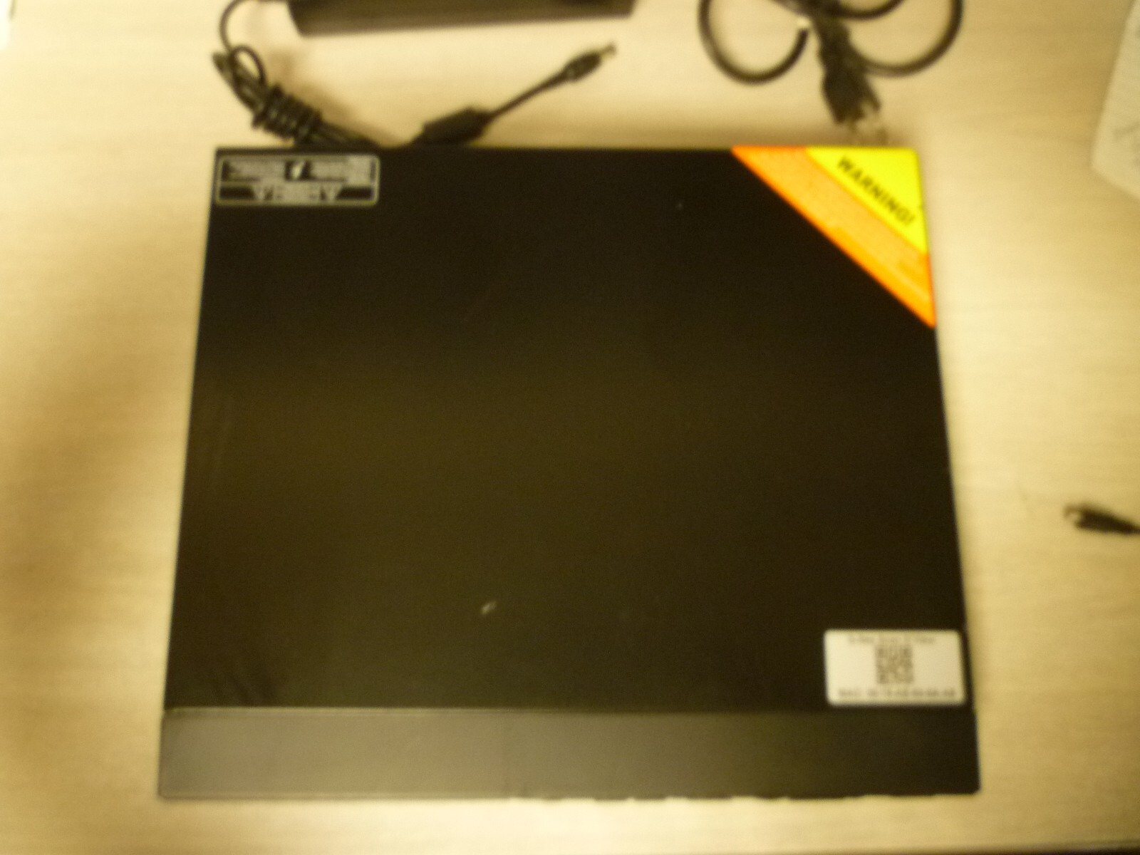 Q-See QT8516 Security Camera System NVR- 2TB HDD w/ Power Cable - Tested