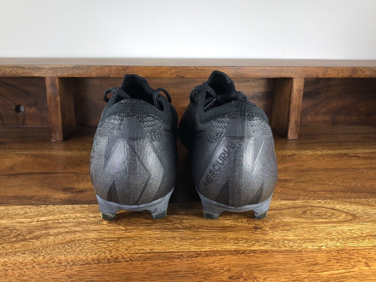 Men's Nike Mercurial Vapor 12 Elite FG Triple Black Soccer Men's Nike Mercurial Vapor 12 Elite FG Triple Black Soccer
