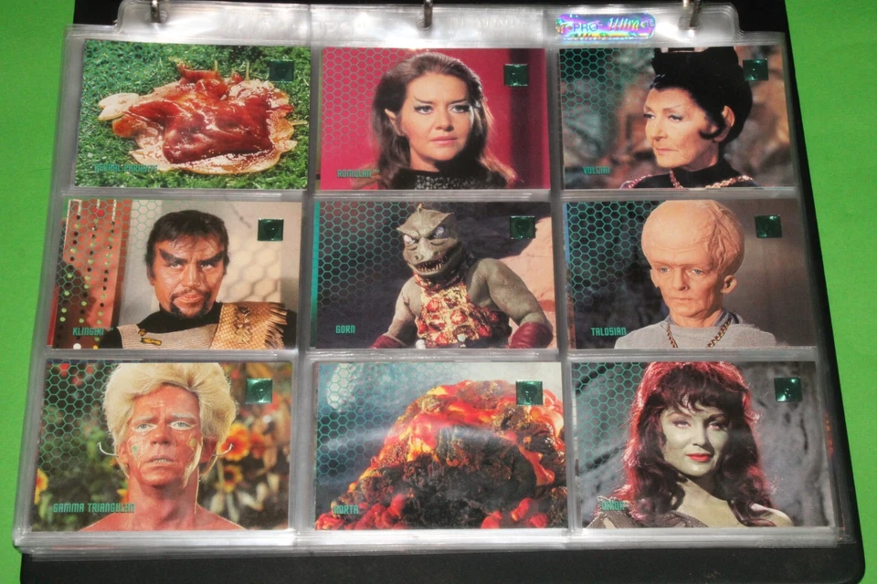 STAR TREK 30 Years Reflections PHASE TWO BASE CARD SET + 2 INSERT SETS + BINDER - Image 2 of 4