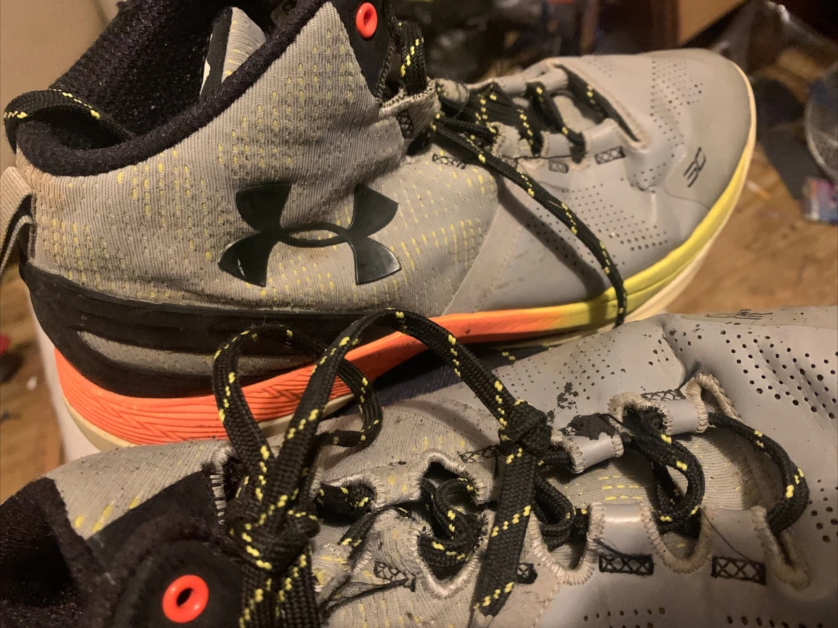Under armour best sale curry 2 brown