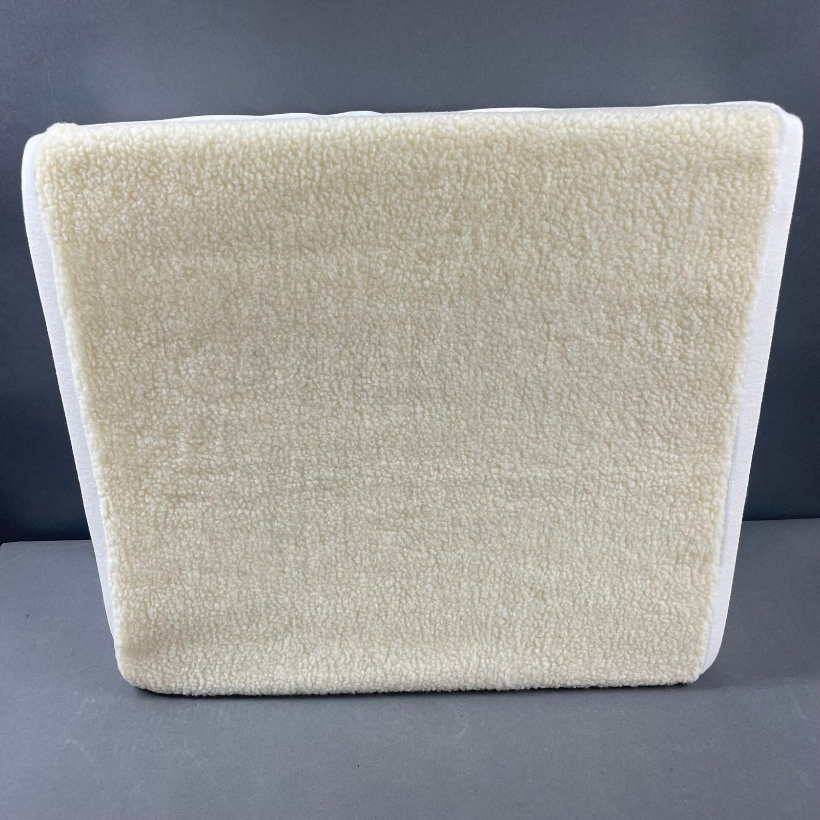 Care Apparel Extra Large Easy Rise Seat Cushion 5" Foam Booster & 2