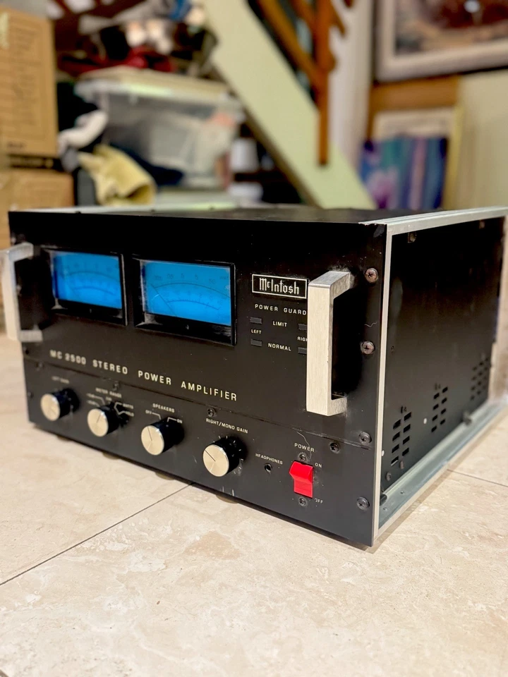 McIntosh High-End Vintage Audio System – MC 2500, C34V, MR 7082 & More - Image 2 of 4
