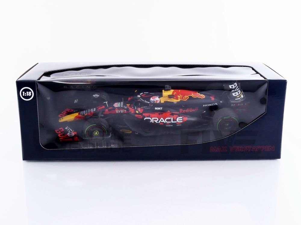 35▢MINICHAMPS Red Bull RB7 IY0704-2 35▢MINICHAMPS Red Bull RB7