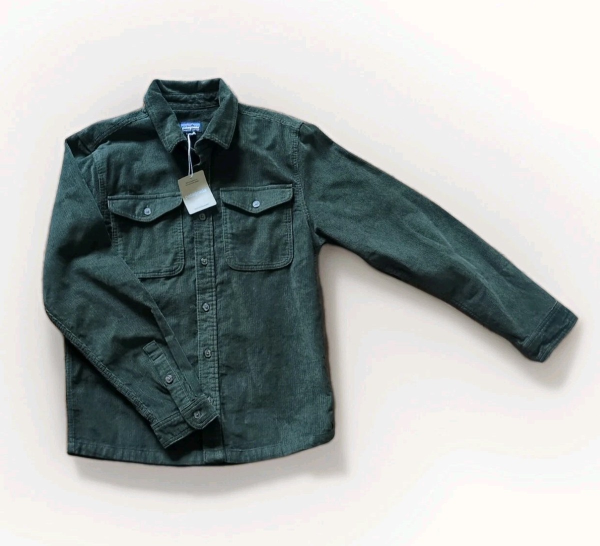 Patagonia Men's Corduroy Long Sleeve Shirt Small Pine Needle Green NWT MSRP 129 | eBay Patagonia Men's Corduroy Long Sleeve Shirt Small Pine Needle Green NWT MSRP 129 | eBay