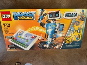 LEGO Boost Creative Toolbox 17101, 847 Pieces, Vernie, Frankie the Cat