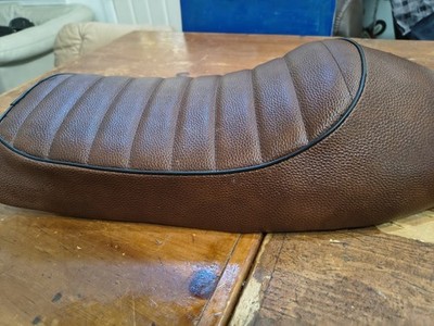 Custom Cafe Racer Brat Bobber Solo Hump Seat Saddle Cushion Pan Used